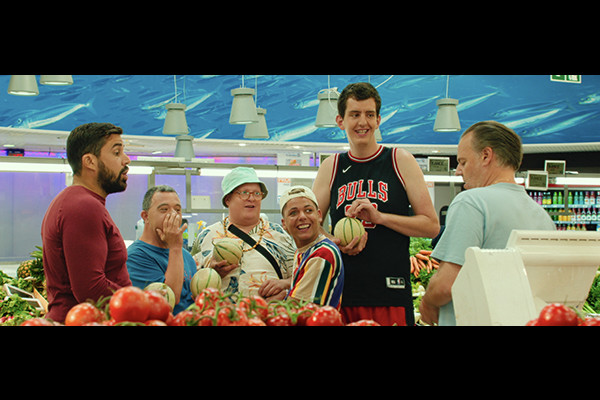 サムシング・エクストラ! やさしい泥棒のゆかいな逃避行