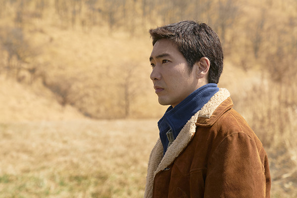 �������B�Y